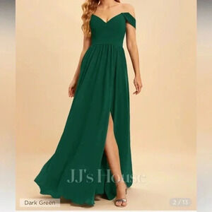 JJ’s house A-line Off the Shoulder Floor-Length Chiffon
Bridesmaid Dress